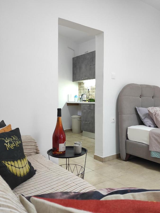 Secret Stories Studio Apartment Heraklion Exterior foto